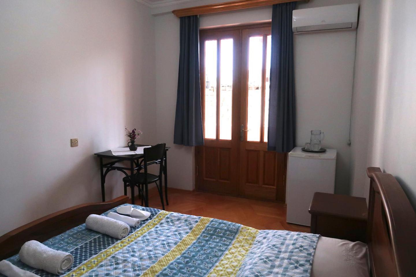 Guest House Merci Tbilisi Eksteriør billede